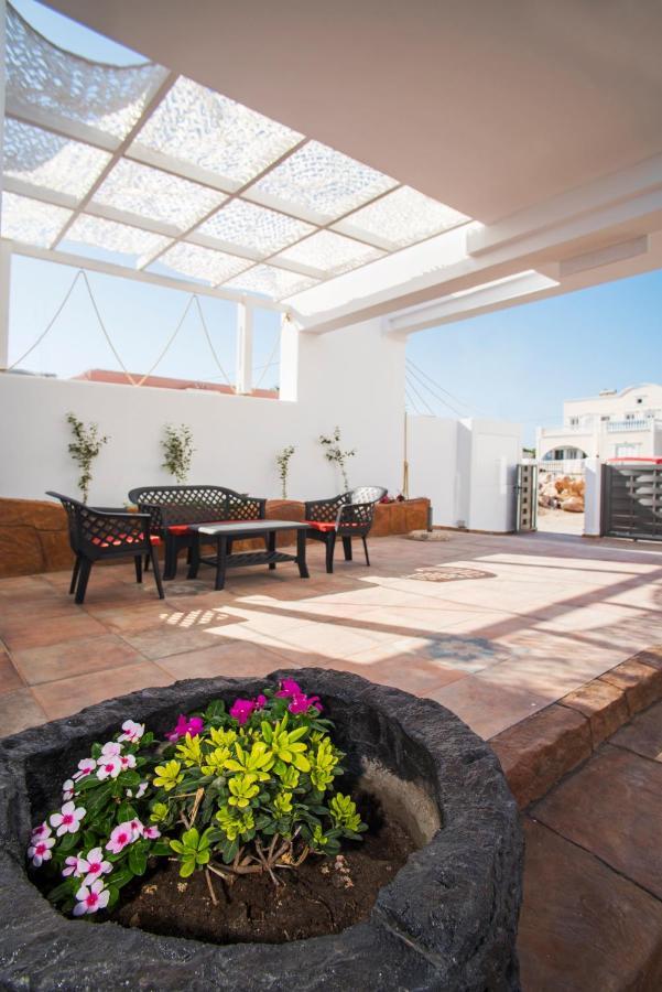 La Belle Vie - Santorini - Adults Only Daire Kamári Dış mekan fotoğraf